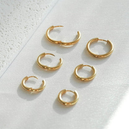 Crown Triple Hoop Earrings Set – 18K Gold Plated